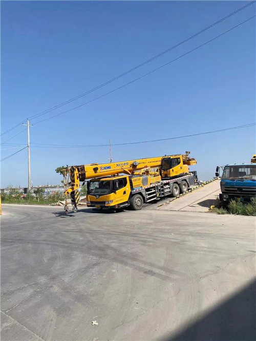 黄岛区吊车作业时，可能会产生哪些额外收费项目？