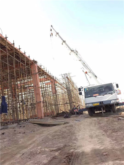 黄岛区吊车作业的安全注意事项有哪些？