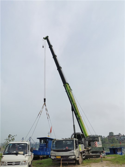 黄岛区桥梁建设吊装案例